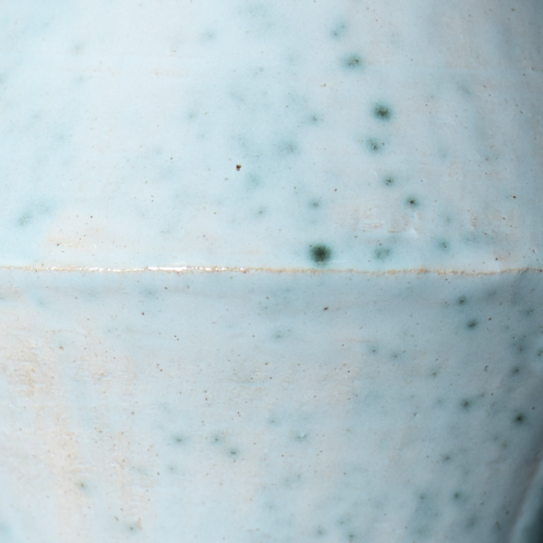 sky blue foggy glaze sample showing surface and light behavior